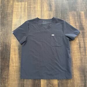 Figs Charcoal Chisec Three-Pocket Scrub Top Size Large